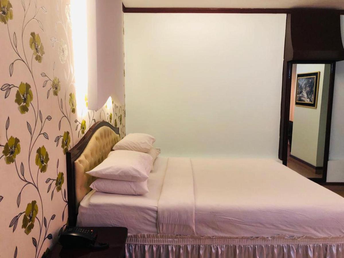 Grand Park Hotel Чіттаґонґ Екстер'єр фото