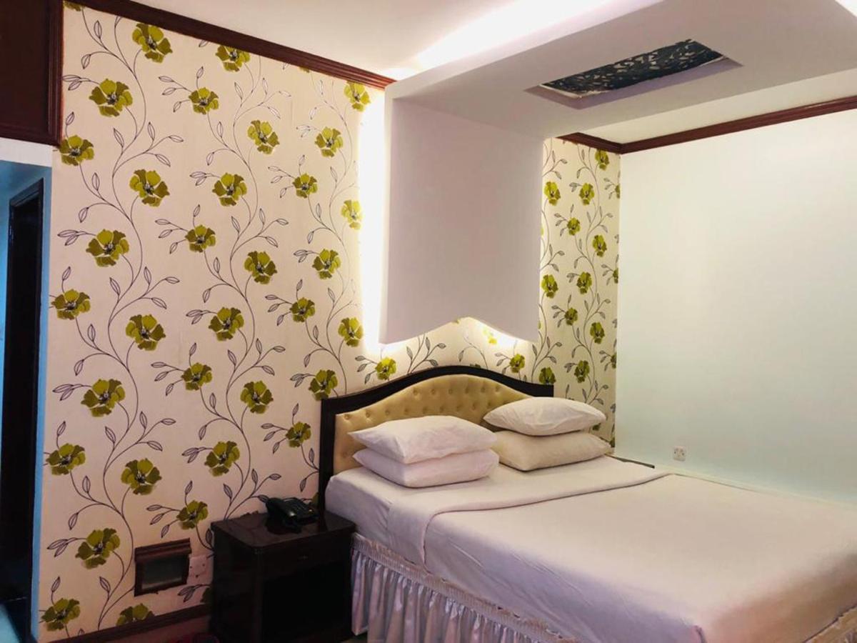 Grand Park Hotel Чіттаґонґ Екстер'єр фото